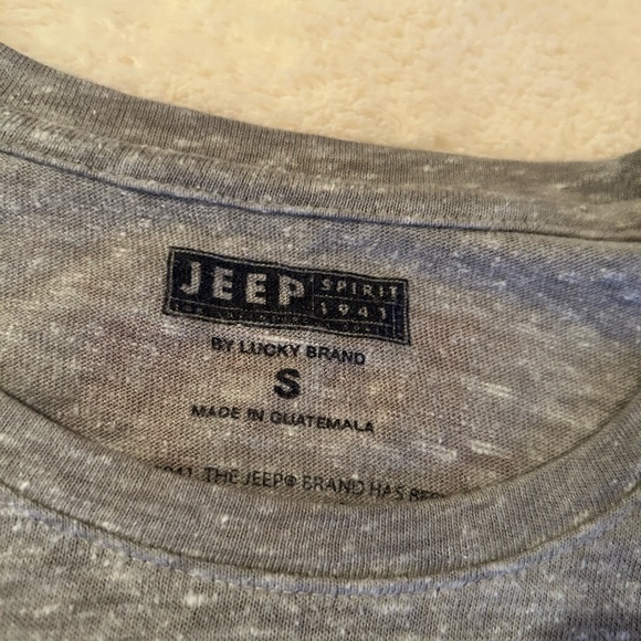 Lucky Brand Jeep Top - Picture 2 of 3